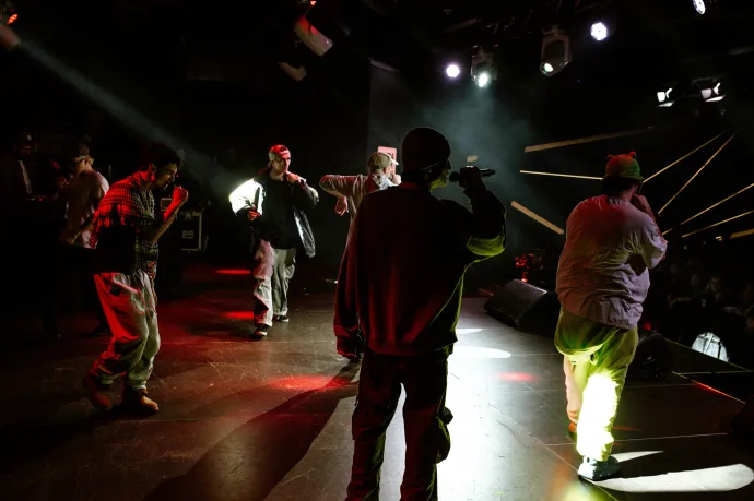 Nem mindenkinek tetszik, de a magyar rapzene új korszakba lépett