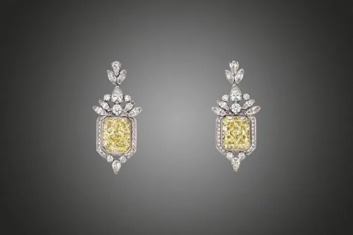 Ennyiért még soha nem adtak el ékszert magyar árverésen