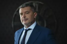 Se köszönöm, se tisztességes címzés – kiakadt, csak papírmasé mását delegálta az átadás-átvételre az agárdi fürdő távozó igazgatója