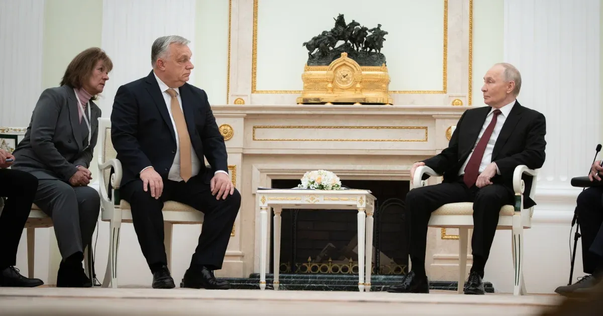 Akkorára nőtt a feszültség a Moszkvában fordító magyar tolmács egyesületében, hogy lemondott az elnök