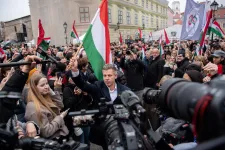 Republikon: 45-33-ra vezet a Tisza Párt a gyengülő Fidesszel szemben a biztos szavazó pártválasztóknál