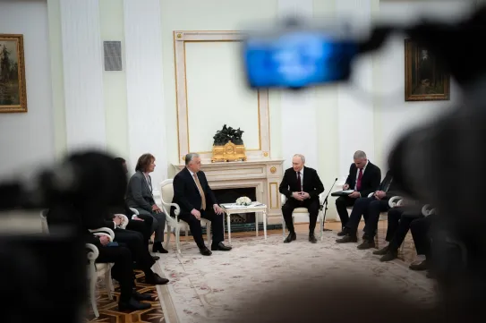 „Elnézést, nem hallom” – a mondat, aminek el kellett volna hangoznia Moszkvában