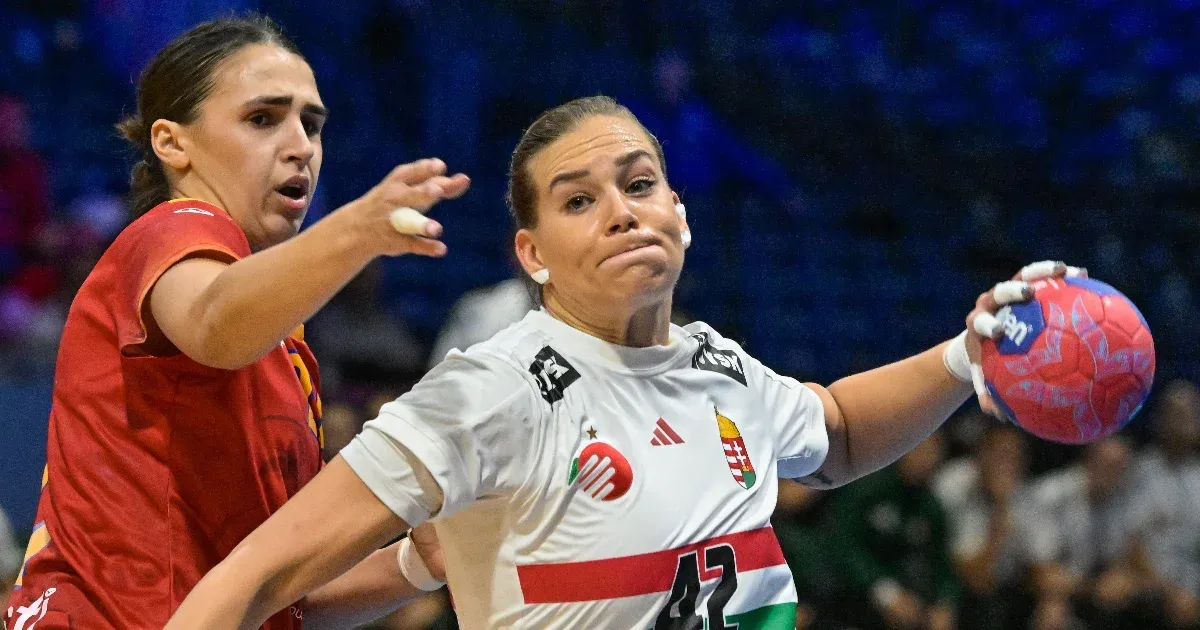 Női kézi-vb: nagy csatában verték Klujberék Romániát, még egy siker kell a negyeddöntőhöz