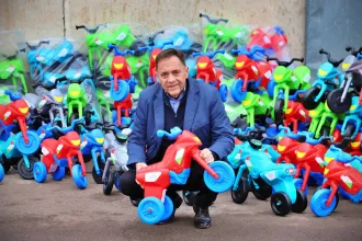 2,8 milliárd közpénzt költ a kormány a családbarát programra, a nyuszimotorokat is ebből osztják a fideszes politikusok