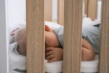 Család helyett egyelőre ilyen otthonokba viszik a kórházban hagyott csecsemőket