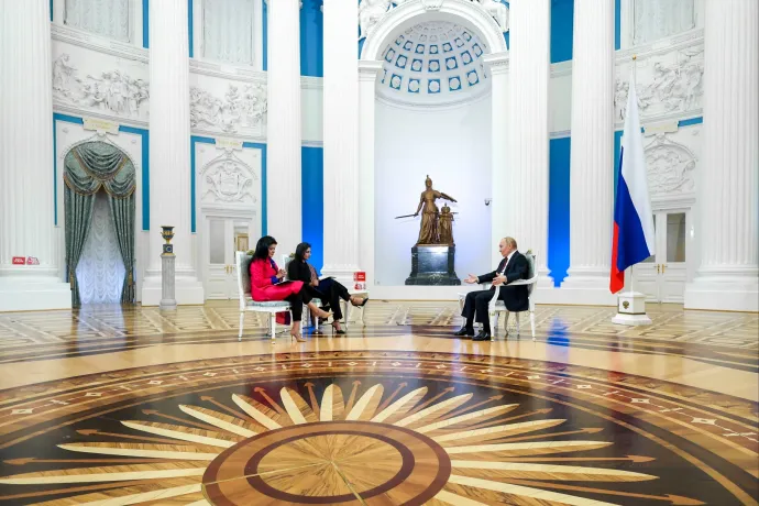 Putyin gigainterjúban fejtegette, hogy szerinte a Nyugat sodorta háborúba Ukrajnát