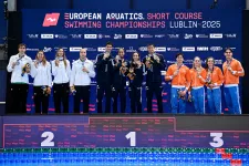 Ezüstérmes a 4x50 méteres mixed gyorsváltó a rövidpályás úszó Eb-n