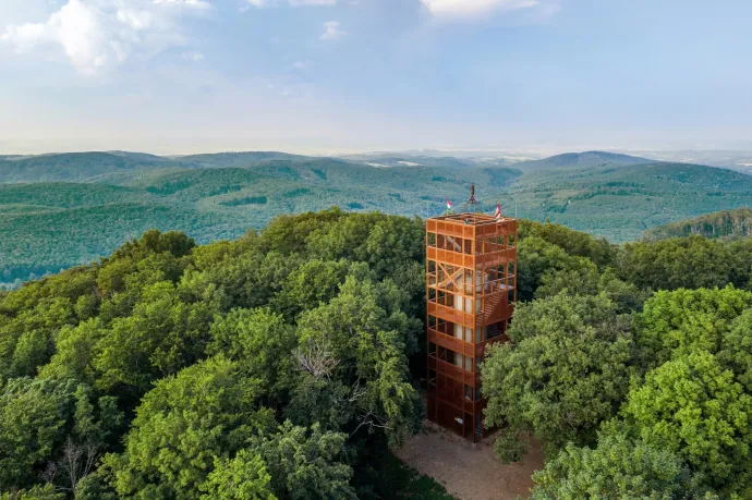 Idén a Zengő-kilátóról nyílik bajnoki kilátás az országra
