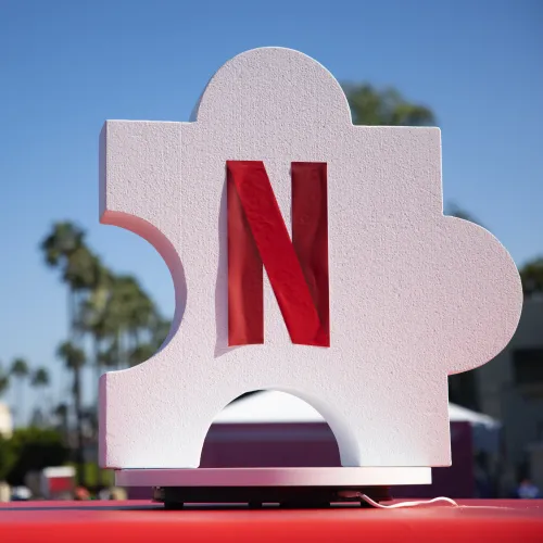 A Netflix veszi meg a Warner Bros. Discoveryt, megy vele az HBO és az HBO Max is