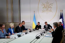 Bloomberg: Washington győzködi az EU-t, hogy a zárolt orosz vagyon ne menjen Ukrajna megsegítésére