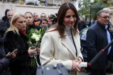 A Georgescu-rajongó Anca Alexandrescu hajrázik a legjobban a főpolgármester-választáson, közel került a győzelemhez