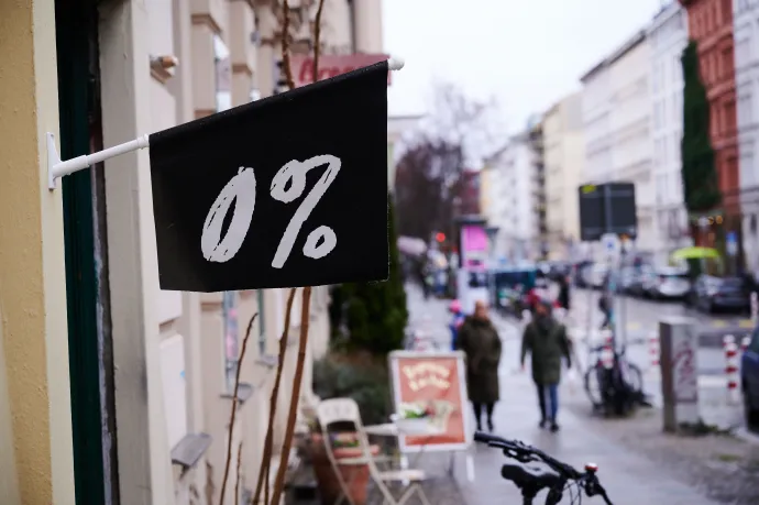 Alkoholmentes borokat és pezsgőket árusító üzlet Berlinben – Fotó: Annette Riedl / dpa / Getty Images