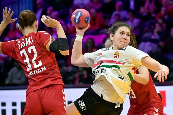 Tóvizi Petra a Magyarország-Japán világbajnoki mérkőzésen 2024. december 5-én, Rotterdamban – Fotó: Szigetváry Zsolt / MTI