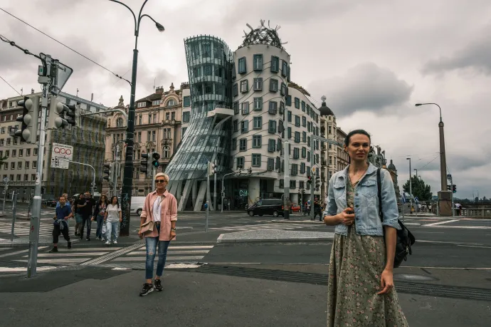 A bilbaói Guggenheim Múzeum, a Los Angeles-i Walt Disney Concert Hall, illetve a prágai Táncoló Házak – Fotó: AFP