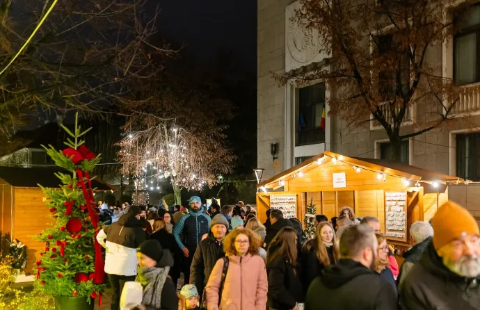 A Másik Karácsonyi Vásár a Farkas utcában az egyik legnépszerűbb célpontja az esti kiruccanásoknak – Fotó: a vásár Facebook-oldala