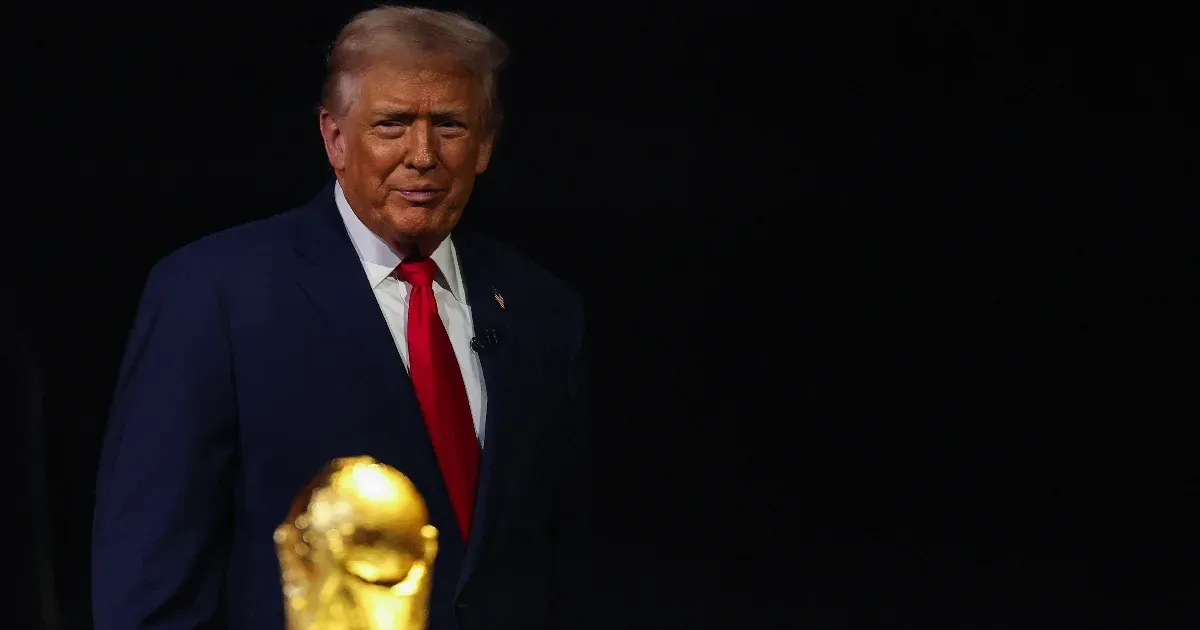Donald Trump megkapta a FIFA békedíját