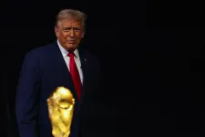 Donald Trump megkapta a FIFA békedíját