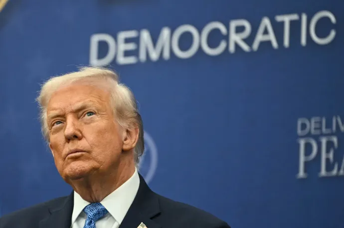 Több mint 30 országra terjeszti ki a beutazási tilalmat Donald Trump