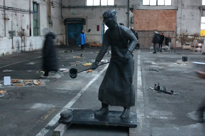 Performansz főszereplőjévé vált Kolozsvár egyik legrégebbi, lebontásra ítélt gyára