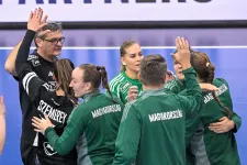 Női kézi-vb: tizenkét éve várt siker, mégis keserű csend volt a magyar öltözőben