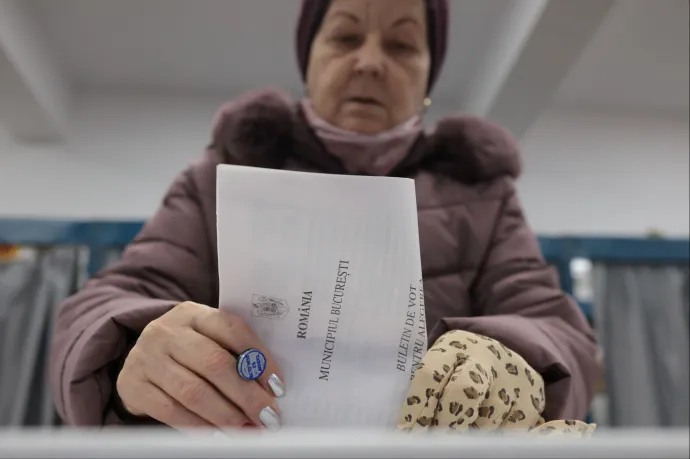 Mindenki üzenget, de a választók nem gyúródnak a szavazókörökben