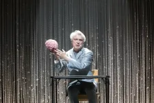 David Byrne Budapesten koncertezik 2026-ban