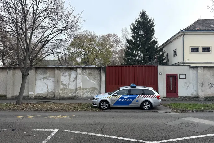 A javitóintézet Zápor utcai bejárata – Fotó: Nádor András / Telex