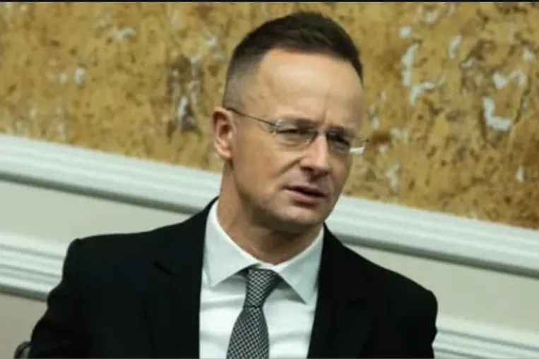 Szijjártó posts from Moscow announcing preparations for Paks 2 cement work