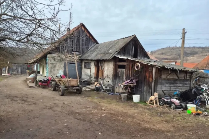 Egy üzenet változtatta meg az életét, székelyföldi mélyszegény romák támasza lett egy facebookozó anyuka