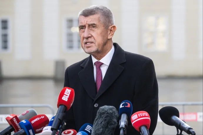 Babiš letette a miniszterelnöki esküt, a világ legjobb helyévé akarja tenni Csehországot
