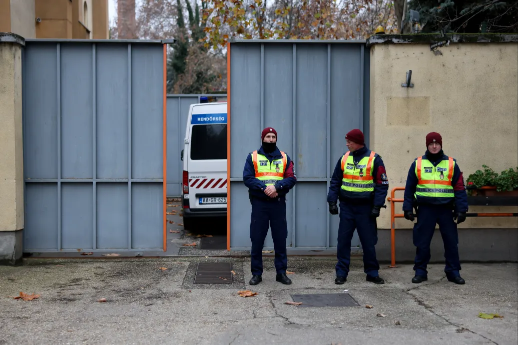 Sorra borulnak ki a csontvázak a Szőlő utcából, és nem a hatóság, hanem a nyilvánosság diktálja a tempót – Forrás: Telex.hu