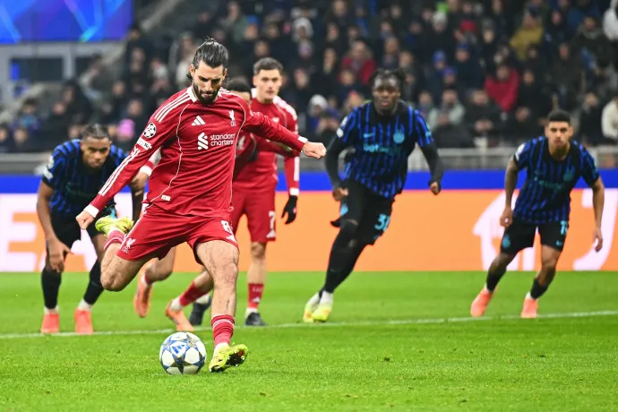 Szoboszlai tizenegyesével verte a Liverpool az Intert a BL-ben