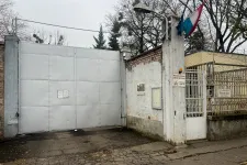 Nemcsak a Szőlő utcában, más javítóintézetekben is megjelentek a rendőrök, miután a kormány a büntetés-végrehajtás irányítása alá rendelte ezeket