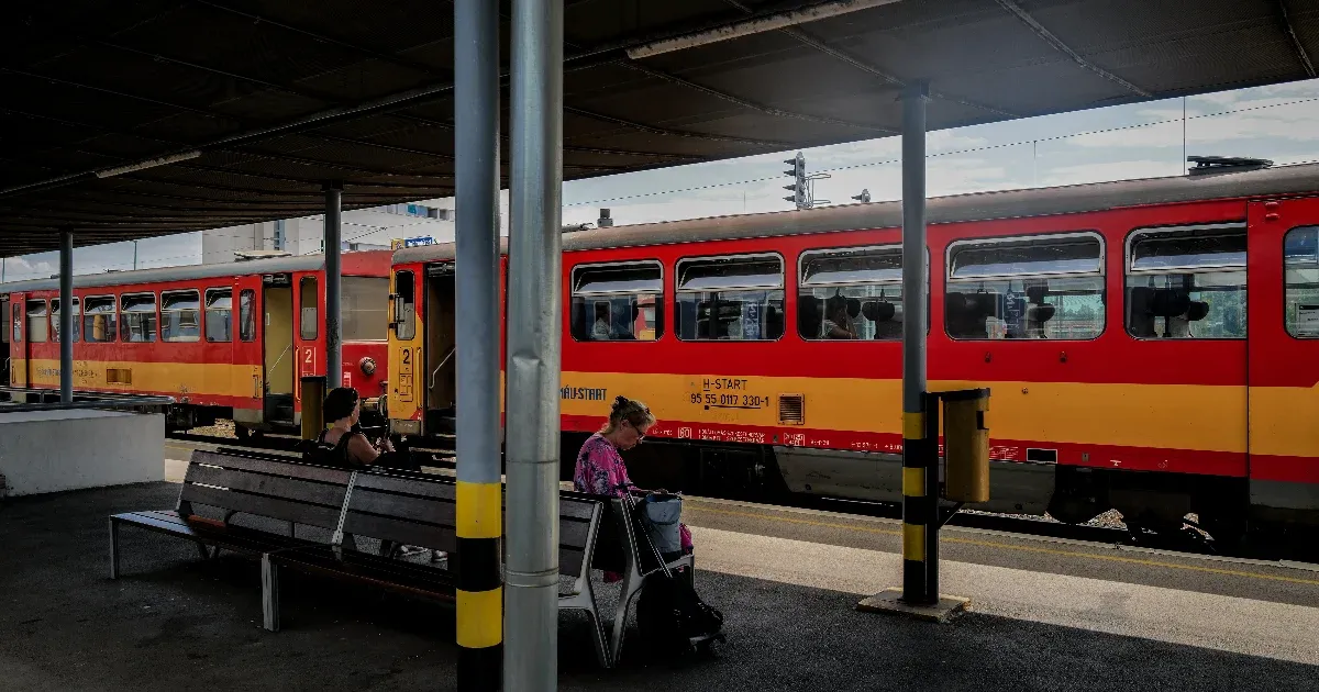 Úgy vezetett be egy 15 százalékos kedvezményt a MÁV, hogy közben egy kedvezőbbet meg eltörölt