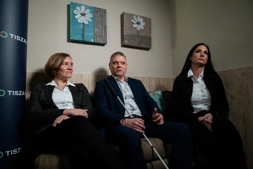 „Nem tudjuk, milyen igaztalan dolgot fognak előszedni rólunk” – a fideszes támadásokra is edzették a tiszás jelölteket