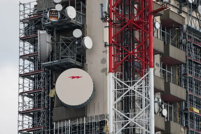 Tízmilliárdokból vásárolja vissza az állam a 4iG műsorszóró cégét