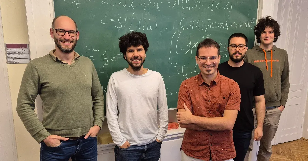 „Ezzel az algoritmussal olyasmit láthatunk majd, amit még soha senki” – magyar siker egy nemzetközi kvantumversenyen