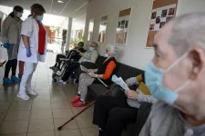 Új influenzatörzs fertőz Magyarországon, a vakcina csak részben véd ellene