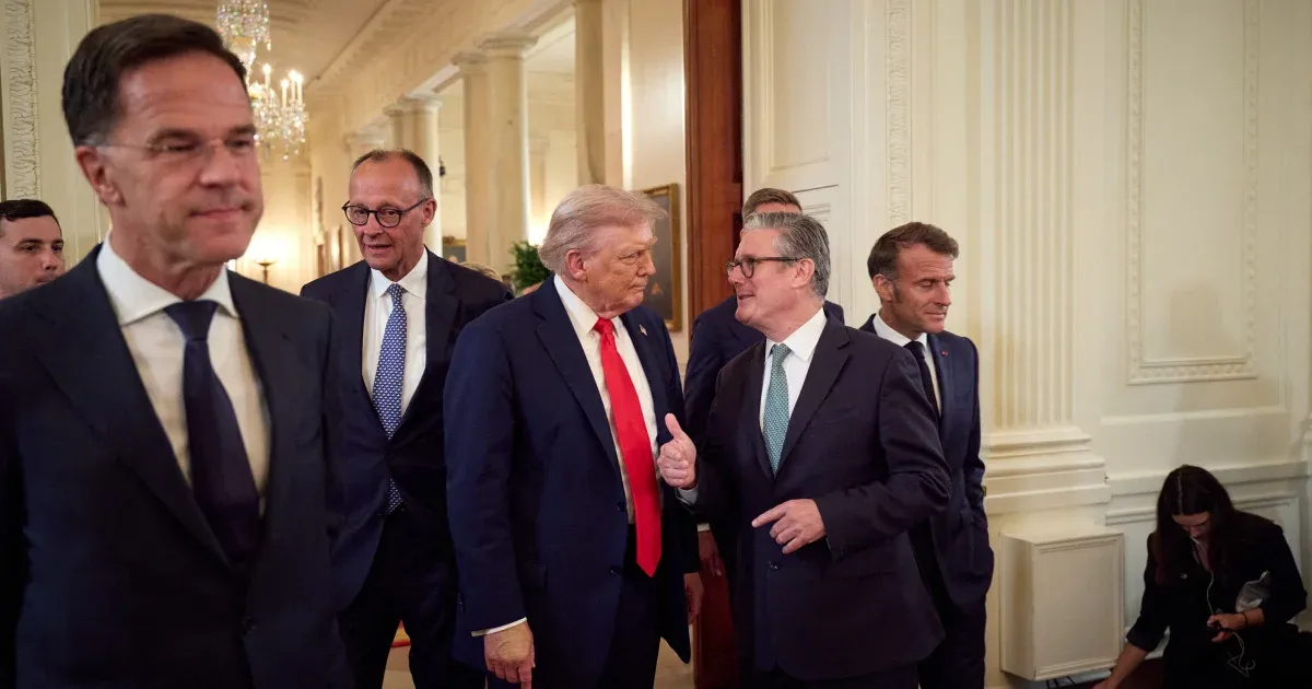 Trump satuba fogta Ukrajnát, és mellé az európai vezetőket is kiosztotta