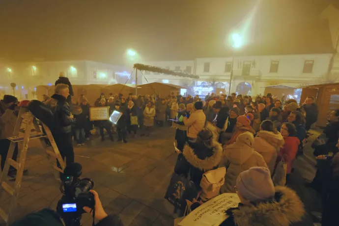 Határozott kiállást kérnek a kulturális dolgozók a pécsi városvezetéstől, mert az állami rendszer működésképtelen