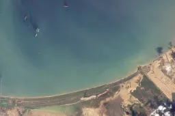 Az Egyesült Államok hat hajóra és a venezuelai elnök rokonaira is szankciókat vezetett be