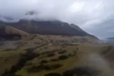 Marad a felhős, ködös, borongós idő