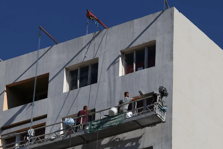 Erőre kapott az építőipar októberben, de bizonytalan, meddig bírja tartani magát