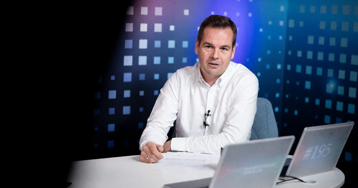 A Fidesz Németh Balázst, a közmédia korábbi híradósát indítja egyéniben Budapest IV. és XV. kerületben