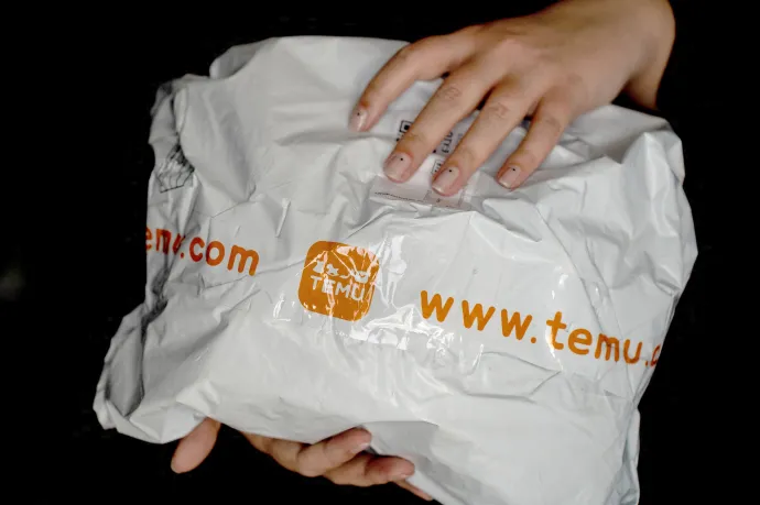 Eldőlt: hamarosan minden temus csomagunk után 1200 forint vámot fogunk fizetni