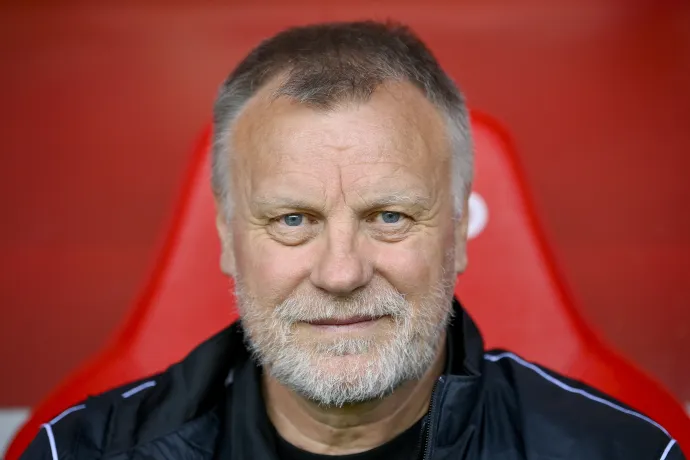 Bognár György, a Paks vezetőedzője – Fotó: Czeglédi Zsolt / MTI