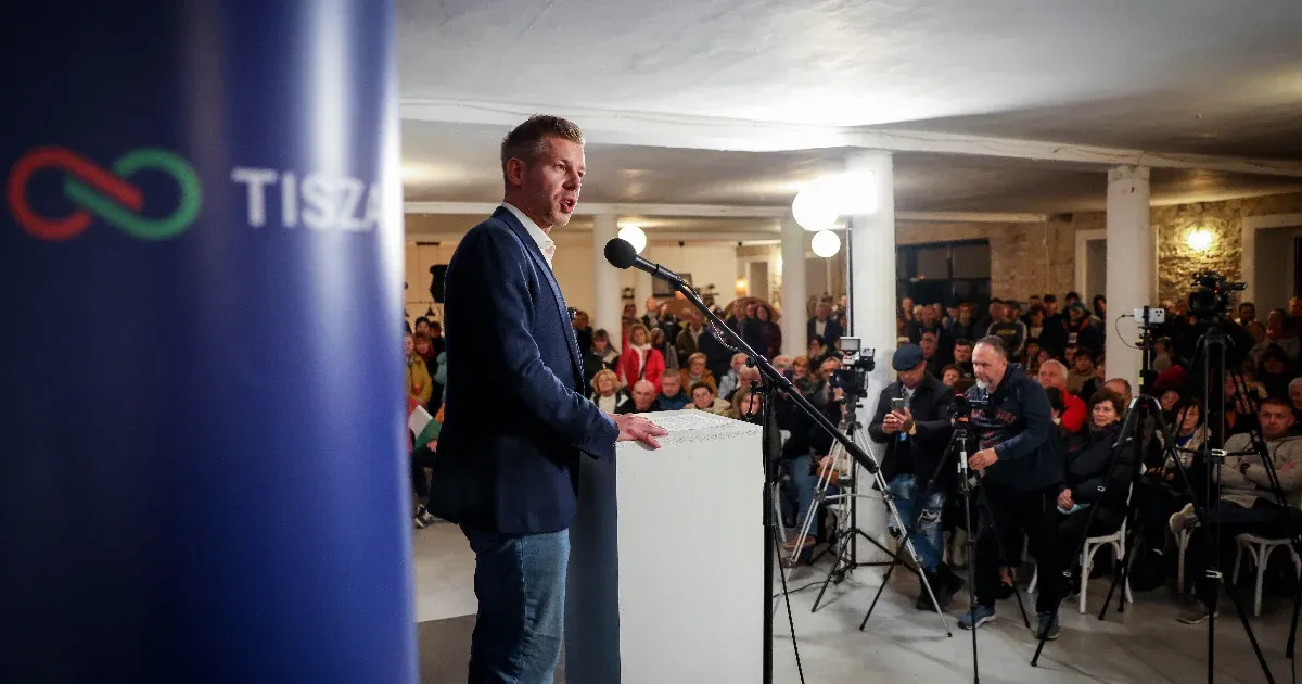 Magyar Péter nyílt levélben szólította fel Sulyok Tamást, hogy álljon ki a bántalmazott gyerekek mellett