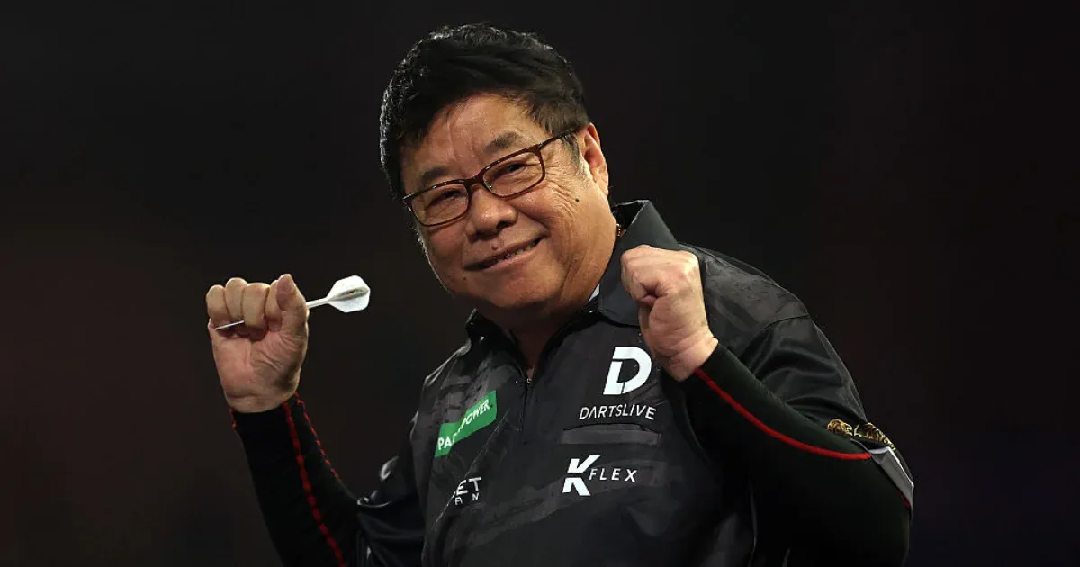 Rekord a darts-vb-n, 71 éves játékos nyert meccset