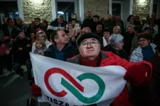 IDEA: 47 százalék Tisza, 39 százalék Fidesz a biztos szavazók körében