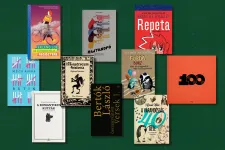 Tíz kötet, amit fekete öves könyvmolyoknak is bátran a fa alá tehetünk